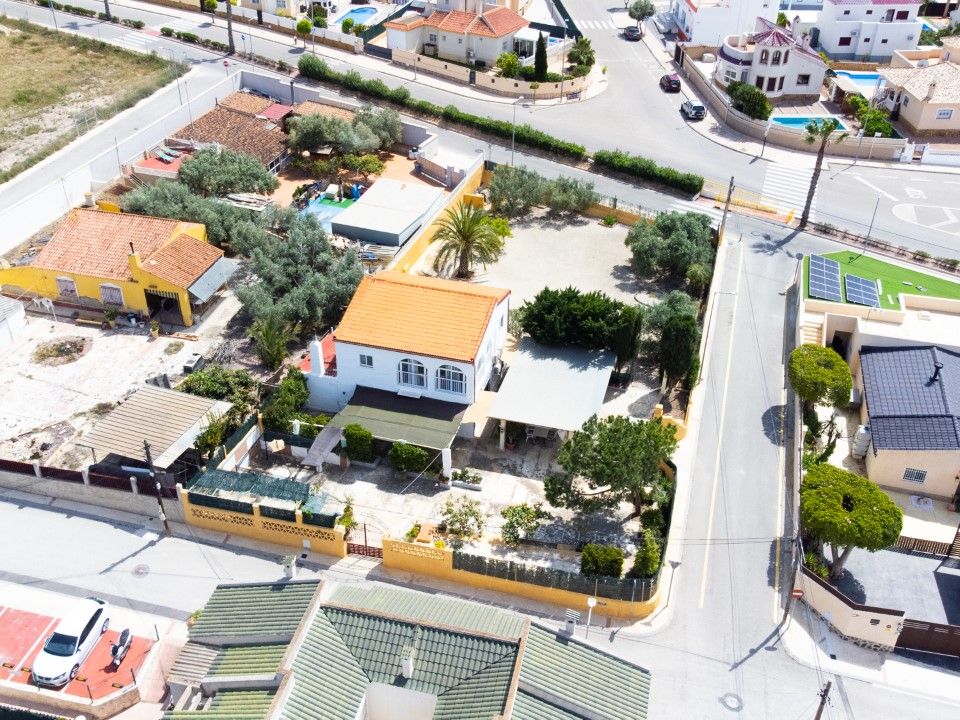 Villa i La Marina, Alicante - foto 1